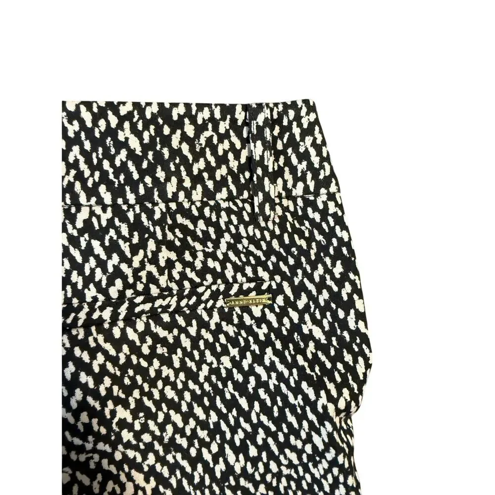 Anne Klein Women's Oyster Shell Black Dress Pants - Size 4